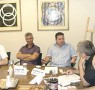 מימין: ג'ימי שוורצקוף, מנכ"ל STKI; יהודה קונפורטס, עורך ראשי, אנשים ומחשבים; רן רייכברג, מנהל מרכז התמחות מטריקס מוביליטי, מטריקס; ארי קצב, מנהל צוות פיתוח תחום סלולר, בנק לאומי; וג'ון רג'ינסקי מייסד שותף, One1Mobile