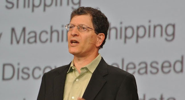 אנדי מנדלסון - סגן נשיא בכיר, טכנולוגיות שרתי בסיס נתונים באורקל, יודע מדוע בסיסי הנתונים הענקיים של עידן ים הנתונים Big data זקוקים למערכות חומרה ותוכנה מהונדסות היטב יחדיו, דוגמת Exadata X3. כדי להיות החזקים ביותר בתעשייה, לדבריו