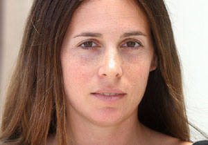 גילי נצר, מנהלת שיווק אזורית בסימנטק