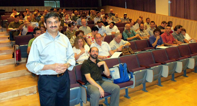 סורש סאנא, גורו DB2, מתכונן להרצאתו