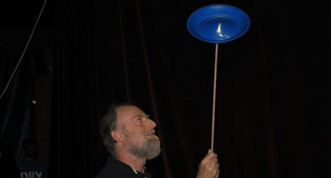 דיוויד קפלן, מנכ"ל משותף בליבי, מסובב צלחת