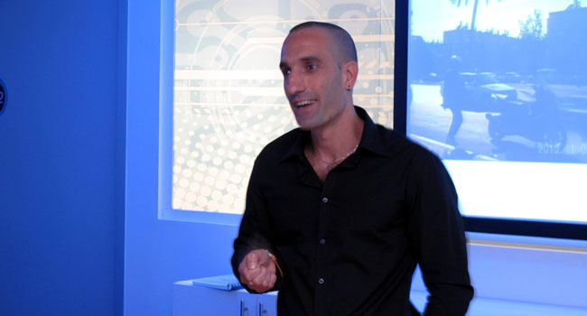 אלי אירים, מנהל תחום תחקור ובקרה, חושף כיצד לאומי התמודד בעצמו מול מתקפת הפישינג המתועדת הראשונה בישראל והפעיל גם את המשטרה ואת הצבא לאחר שנתפס ה"דייג" ברשת, וכל הנזקים צומצמו בלי שהמותקפים חשו את התקיפה