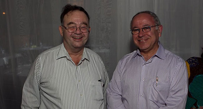 ניצפו מימין: מאיר פורמנסקי, מנמ"ר חברת NDS, המובילה העולמית בקידוד מאובטח של שידורי טלוויזיה למנויים ולצידו צבי ברונר, ה-CTO הוותיק והבכיר והידען הבינתחומי של קבוצת מלם-תים כולה (גם מלם-תים וגם מלם מערכות)