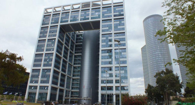 המגדל היפה של משהב"ט הנישא בכבוד היום בקריה, לא היה שם לפני 40 שנה