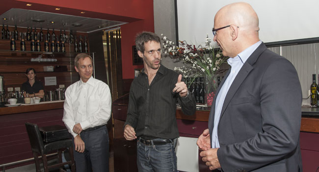 אמן החושים נמרוד הראל "מסנכרן" את הנהלת סאס