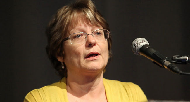 שרה צפריר, מנמ"רית בית החולים רמב"ם, לא הופיעה ברשימת המרצים, לאחר שברגע האחרון הודיעה שכנראה לא תוכל להשתתף עקב ניתוח שהיתה אמורה לעבור. מאחר שהניתוח נדחה, צפריר הגיעה לבסוף לכנס, וסיפרה מעל הבמה על פרויקט חירום שהושלם בבית חולים רמב"ם, כחלק מההערכות לקראת איומי הסייבר - הנושא המרכזי של הכנס