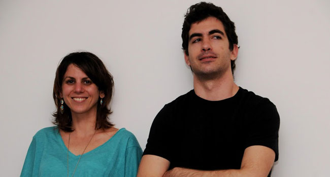 המנהלים נהנים מהמפתחים: גל זלרמאייר - ראש צוות התוכנה ב-VMware ישראל; וניוה לברן - מנהלת גיוס, VMware ישראל