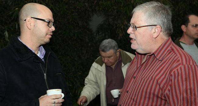 מימין: דורון אלטשולר – מנהל השירות של HP, אחיעד פרידמן - דירקטור System Services לאזור EMEA באמדוקס