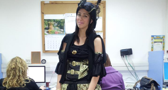 לייק לנסיכה: מור ויזל מיעל פתרונות התחפשה לנסיכה "קורינתית" מימי יוון העתיקה