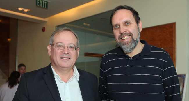 מימין: רוני זיגלר - מנכ"ל תאגיד המים קולחי גולן, מאיר גבעון - מייסד ומנכ"ל GIV Solutions