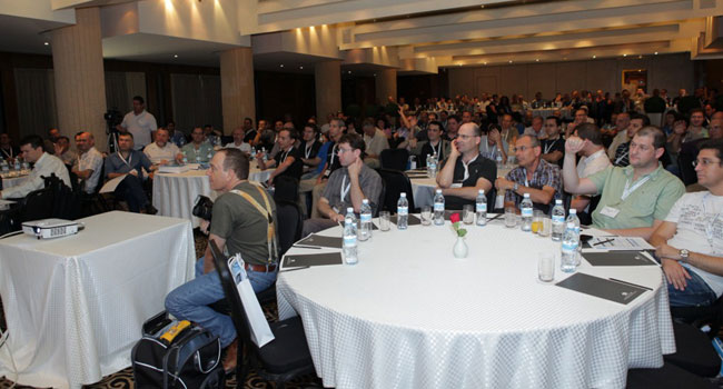 אולם הכנס בשנת 2012