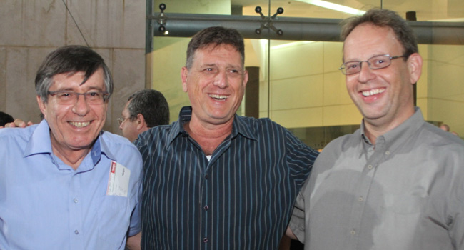 נתי אברהמי, מנכ"ל קבוצת יעל; שלומי קוטלר, מנכ"ל דל ישראל; ואיציק רכלבסקי, נשיא קבוצת יעל