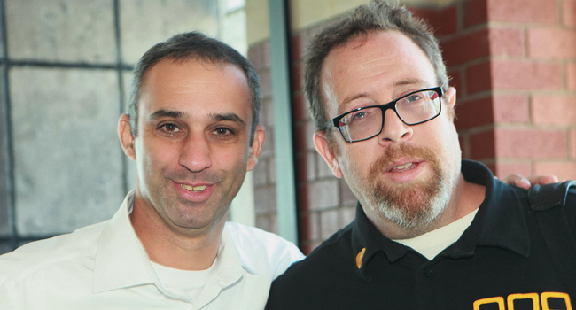 מימין: יריב צור, SAP Labs Israel  Director Solution Management; ושמוליק סיטון, מנהל תחום Analytics SAP ישראל 