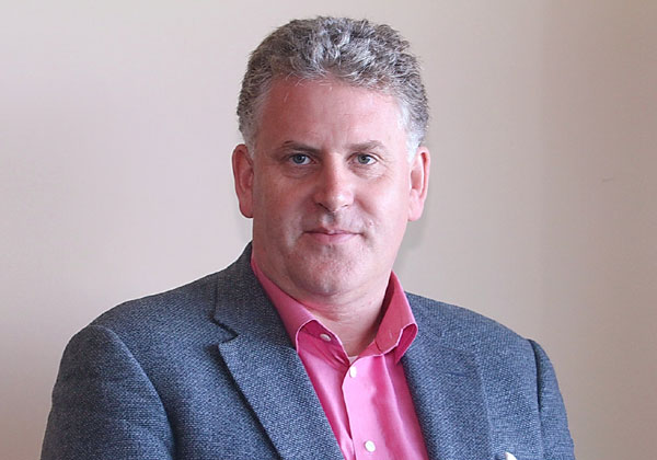 אלכס ווייט, סגן נשיא לארגונים עסקיים, VMware לאזור EMEA . צילום ניב קנטור