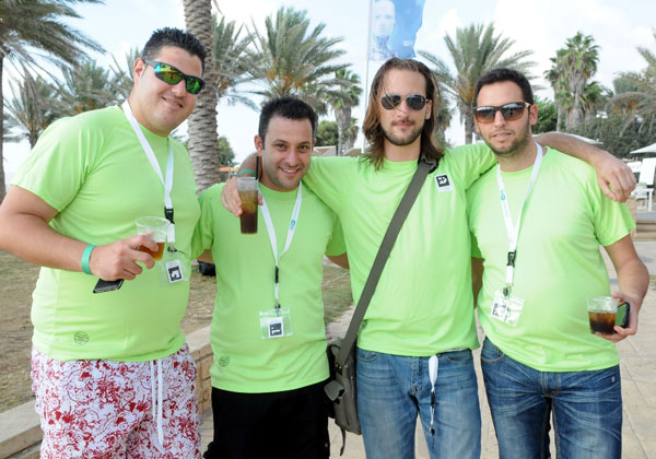 שגיא רחמים, דניאל ליינס, גלעד פורצקי ויניר דהן מעכבר המחשבים