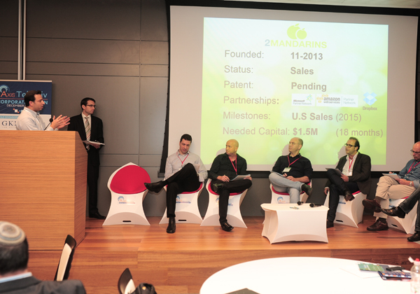 מימין: יאיר שוהם, דירקטור השקעות, אינטל קפיטל; אנדריאס המברגר, מנכ״ל מאסטרקארד אירופה; חנן לביא, מנהל מיקרוסופט ונצ׳רס אקסלרטור; אבי שפירא, דירקטור AMD דורון שפסטר, מנהל השקעות ושותפויות בטלפוניקה; אליוט גוטקין, בלומברג; ערן עובדיה, מייסד ומנכ״ל 2 mandarins