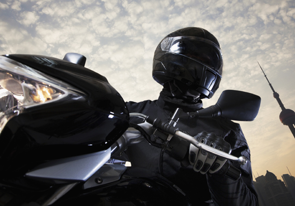 מישהו מודד את המרחק? אילוסטרציה: BigStock