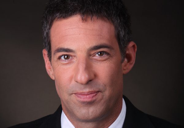 יורם חיות, סמנכ"ל מכירות ופיתוח עסקי, קו מיקור החוץ, נס