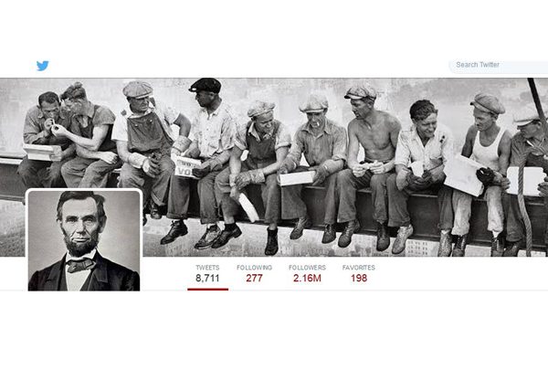 הקלות הבלתי נסבלת של השיתוף. עמוד הציוצים של History In Pictures