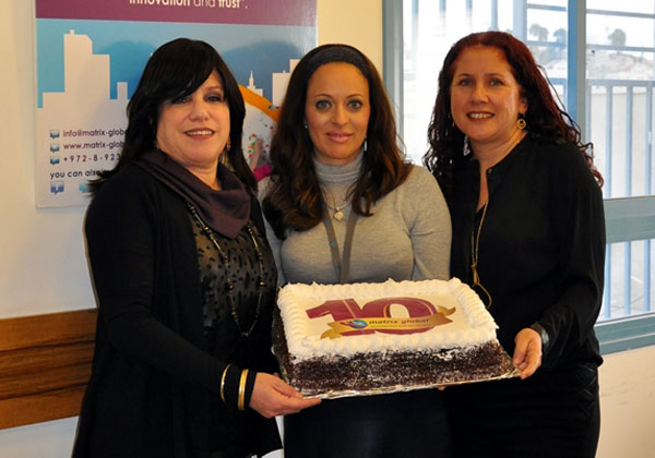 מנצחות על האופרציה. מימין: הילה טל, סמנכ"לית משאבי אנוש; חוי יוסוביץ', מנהלת תפעול; וליבי אפין, סמנכ"לית תפעול במטריקס גלובל ישראל