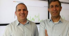 מימין: ירון נתן ואיציק מג'ר, מייסדי אגתא טכנולוגיות