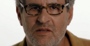 "חרמן מגעיל וסוטה. לך דחוף עגבניה לתחת, לא רוצים אותך פה" - זה מה שנכתב על אייל שני. צילום: מתוך הקמפיין