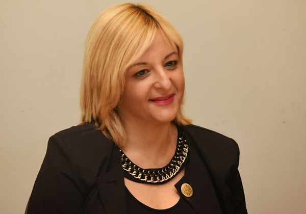 גילי שלזינגר, סמנכ"לית השיווק של קבוצת One1 ומובילת One1Start. צילום: פלי הנמר