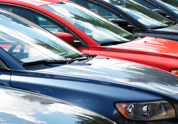 תחנות וירטואליות למאות משתמשים. אילוסוטרציה: BigStock