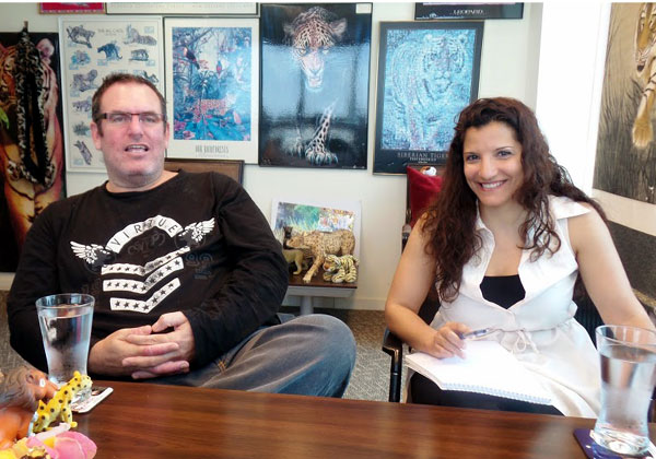 באו לבקר במאורת הנמר: מימין - יפעת אשכנזי, מנהלת השיווק והמכירות של Welldone Software, ודני קינן, המנכ"ל והבעלים שלה