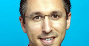 שי משה, מנהל פתרונות ענן וקשרי לקוחות ב-ואלינור