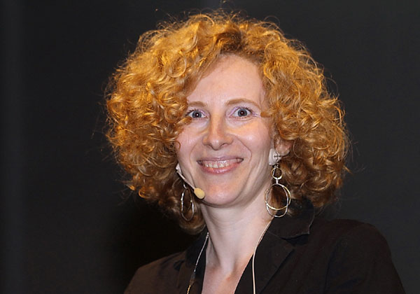 דינה גת, מנהלת יחידת יישום אסטרטגיה במרכז לניהול אסטרטגי, בנק הפועלים. צילום: ניב קנטור