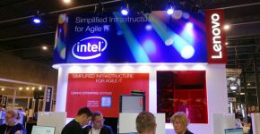 הביתן של לנובו ב-VMworld 2015 בברצלונה