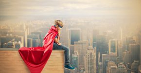 מה זה אומר להיות גיבור? צילום: BigStock