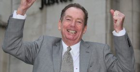 נצחון האדם הפשוט. דריק וייט