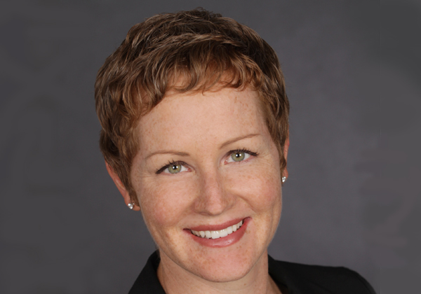 ג'וליה ווייט, מנכ"לית לשיווק פלטפורמת הענן, מיקרוסופט