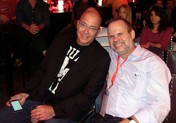 מימין: רונן זרצקי, סמנכ"ל הטכנולוגיות של ישראכרט, ואבי כוכבא