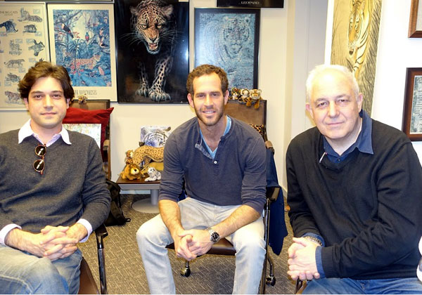 באו לבקר במאורת הנמר: יגאל ורדי, ממקימי Ethoos; שחר רז, Socially Elevating Your Social Presence, יועץ התקשורת השיווקית של החברה; ושגיא ורדי, ממקימי ומנכ"ל החברה