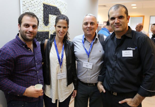 מימין: רובי איתן, סמנכ"ל המכירות של Prodware ישראל; עופר שפינקה, מנהל ה-IT של 888; ורותם וולף, מנהל פרויקט ה-ERP ב-888; וחיים שליו, מתכנת בחברה