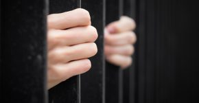 לא לפנות זה לא לפנות, מה לא ברור? אילוסטרציה: BigStock