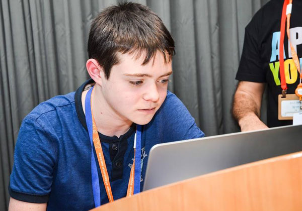 יזם צעיר עם ניסיון רב. איתי פינקס