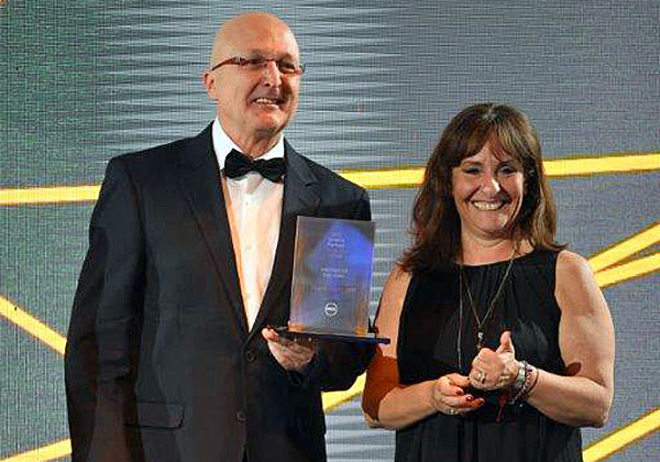 מימין: אניה מונארד, מנהלת אזורית ב-דל למזרח ומרכז אירופה; ואריאל אברג'יל, סמנכ"ל בתים נטקום