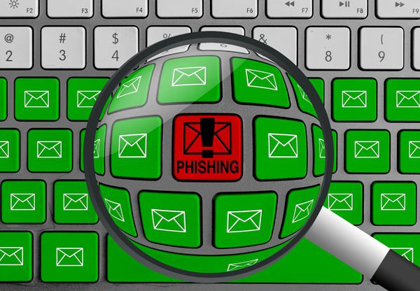 לפי כתב האישום, נגנבו פרי האשראי של עשרות לקוחות. אילוסטרציה: BigStock