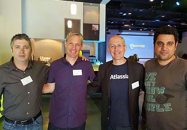 מימין: גל פתאל, מנהל ALM ב-HP Indigo; ולאד קנבאלקנטי, Atlassian; יורם בכלר, מנכ"ל Mannageware; ואופיר נוי, ראש צוות SW Infra ב-HP Indigo