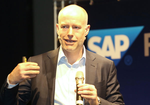 כריס הלנבק, סגן נשיא בכיר לתחום בסיסי נתונים וניהול נתונים, סאפ לאזור EMEA. צילום: ניב קנטור