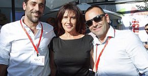 מימין: יריב הרוש, סמנכ"ל המכירות של Matrix IT; סיגל אלבאום, מנכ"לית לנובו ישראל; ובני בוכניק, מנהל עסקי המכירות והמחשוב בטכנו רצף