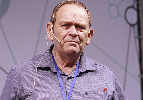 יוסי הירש, מהנדס מכירות בכיר באוויה ישראל. צילום: ניב קנטור