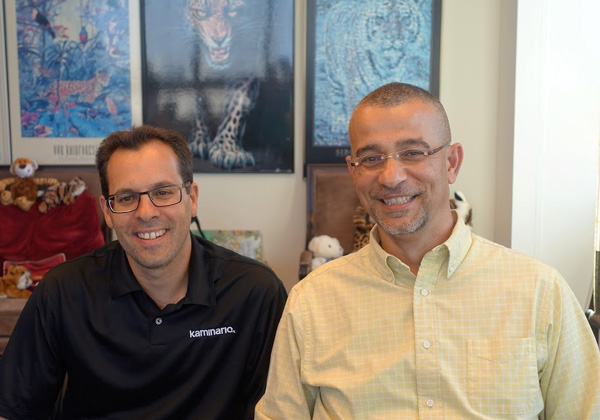 באו לבקר במאורת הנמר: מימין - חיים כהן ורון דוידי, קמינריו