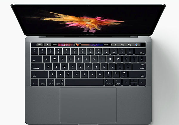 אחד ממחשבי ה-Macbook Pro החדשים של אפל. צילום: אתר החברה