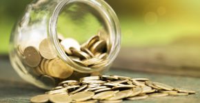 פותחים את הלב ואת הארנק. אילוסטרציה: BigStock