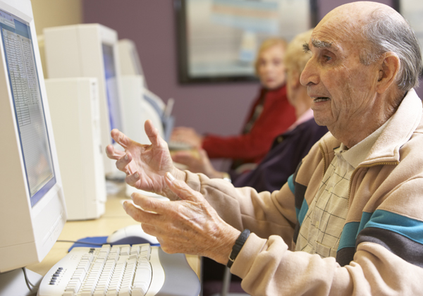 טכנולוגיה - לבני כל הגילאים. צילום אילוסטרציה: BigStock